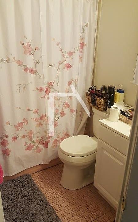 2nd image of 199 Winthrop Rd #1SH