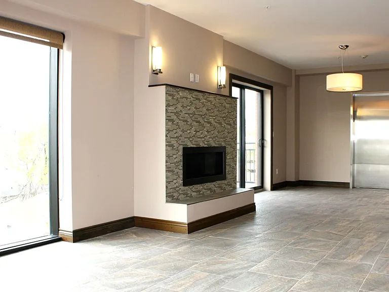 1200 E Walnut St — Photo 19