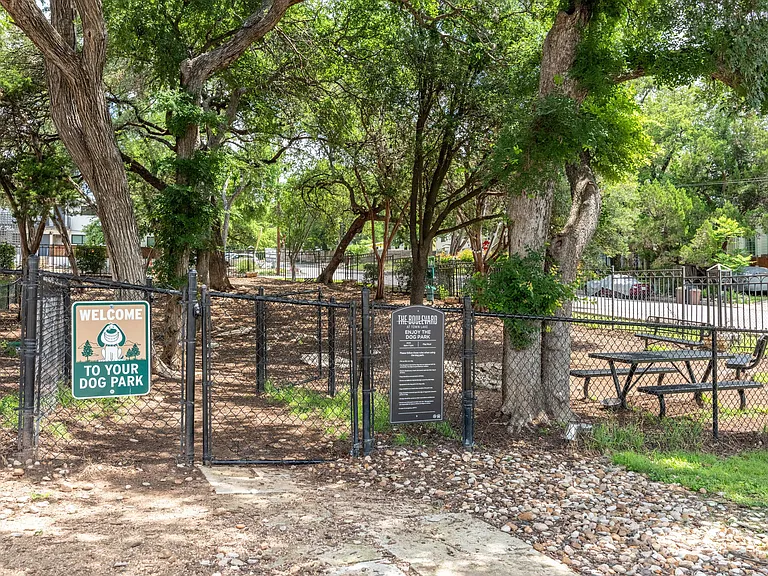 The Boulevard At Town Lake — Photo 18