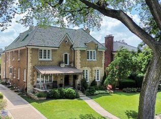 1104 Fair Oaks Ave, Oak Park, IL 60302