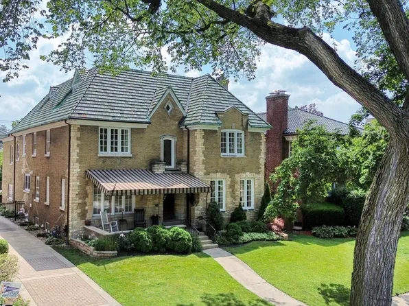 1104 Fair Oaks Ave, Oak Park, IL 60302