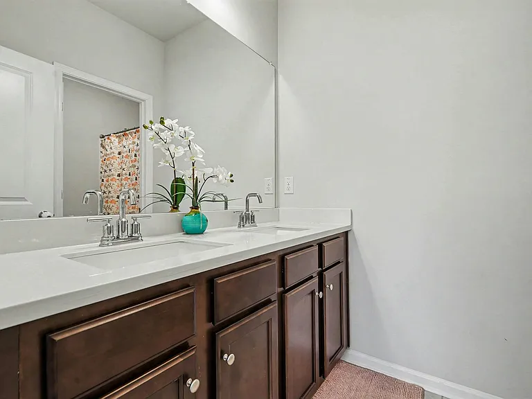 170 Glen Abbey Cir — Photo 23