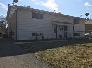 1305 Highland Ave, Lockport, IL