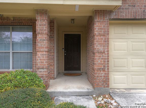 3rd image of 9834 Dawn Trl