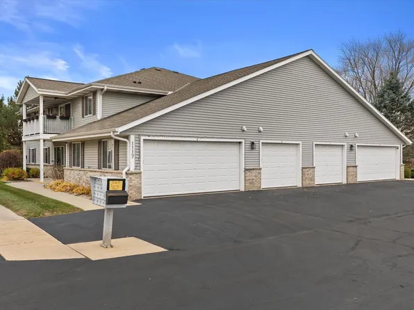1117 Schmidt ROAD #2, West Bend, WI 53090