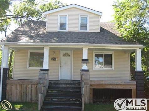 Front of the house.JPG