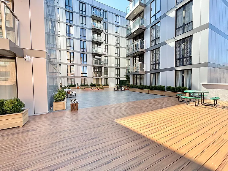144-27 Sanford Ave #7H — Photo 4