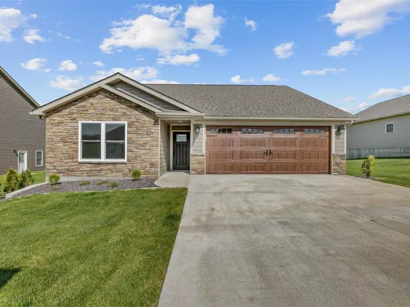 10151 Brookside Dr, Potosi, MO 63664