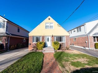 505 7th Ave, New Hyde Park, NY 11040