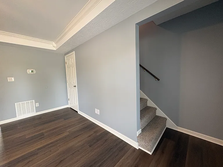 114 Seven Oaks Dr — Photo 5
