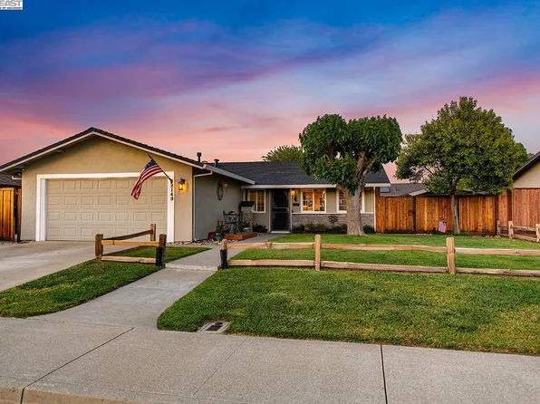 2149 Percheron Rd, Livermore, CA 94551