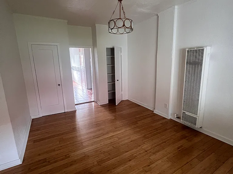 4600 Los Feliz Blvd #208 — Photo 5