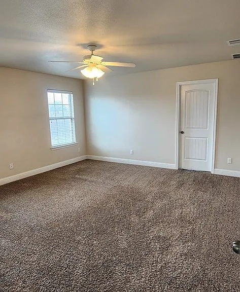 907 Candlestick Dr — Photo 13