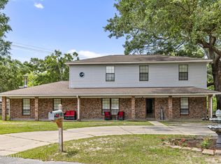 2110 Margie Moore Ave, Pascagoula, MS 39567