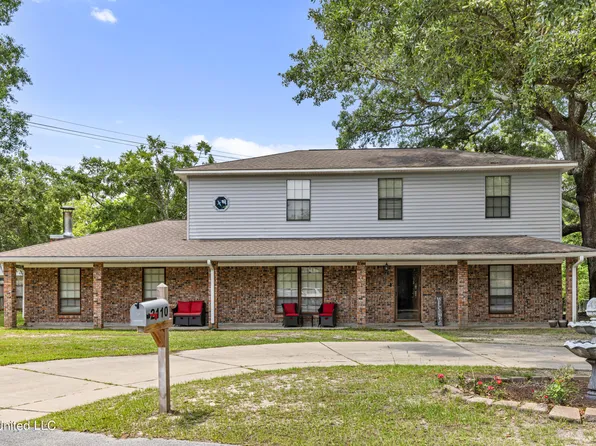 2110 Margie Moore Ave, Pascagoula, MS 39567
