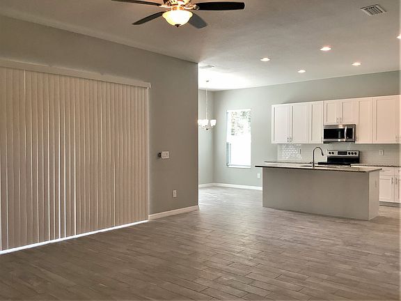 4th image of 249 Majestic Sundown Ct
