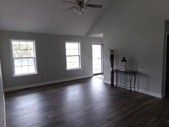 3rd image of 159 Whispering Hills Dr SE