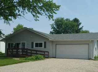 1904 S Spruce St, Muncie, IN 47302