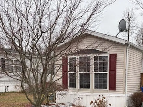 2 Turtle Lane, Milford, CT 06460