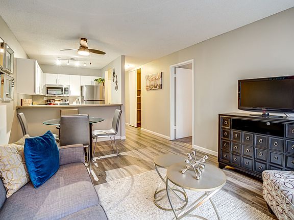 3rd image of 2055 Range Ave APT 137