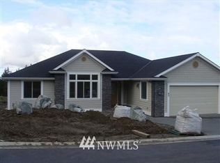 60 Rue Lavande Ln, Sequim, WA 98382