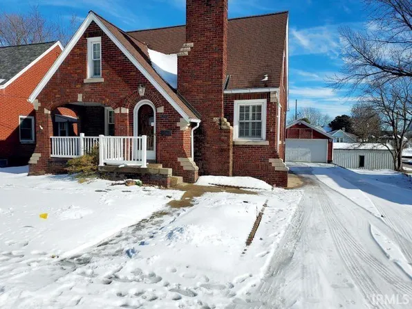 1608 Jackson St, Jasper, IN 47546