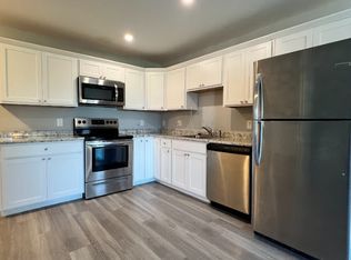 28 Patriots Ln #2808, Sanford, ME 04073