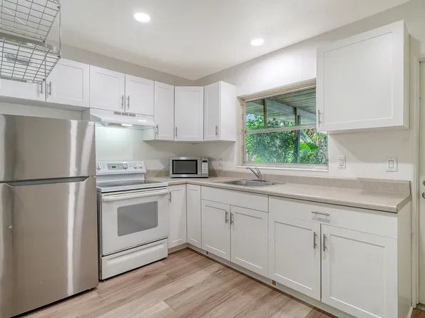 6224 Hollywood Blvd #4, Sarasota, FL 34231