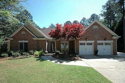 2nd image of 605 Fairway Valley Ct