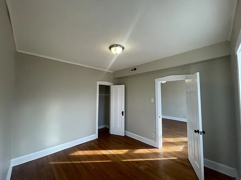 2-1311 N Keeler Ave #2 — Photo 7