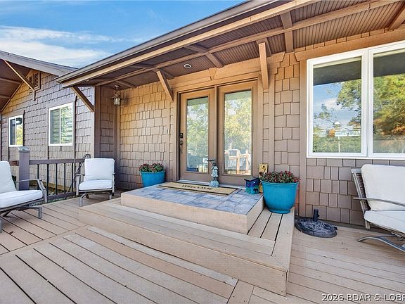4th image of 365 Cozy Cove Rd