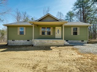 809 River Chase Trail Tr, Clarkrange, TN 38553