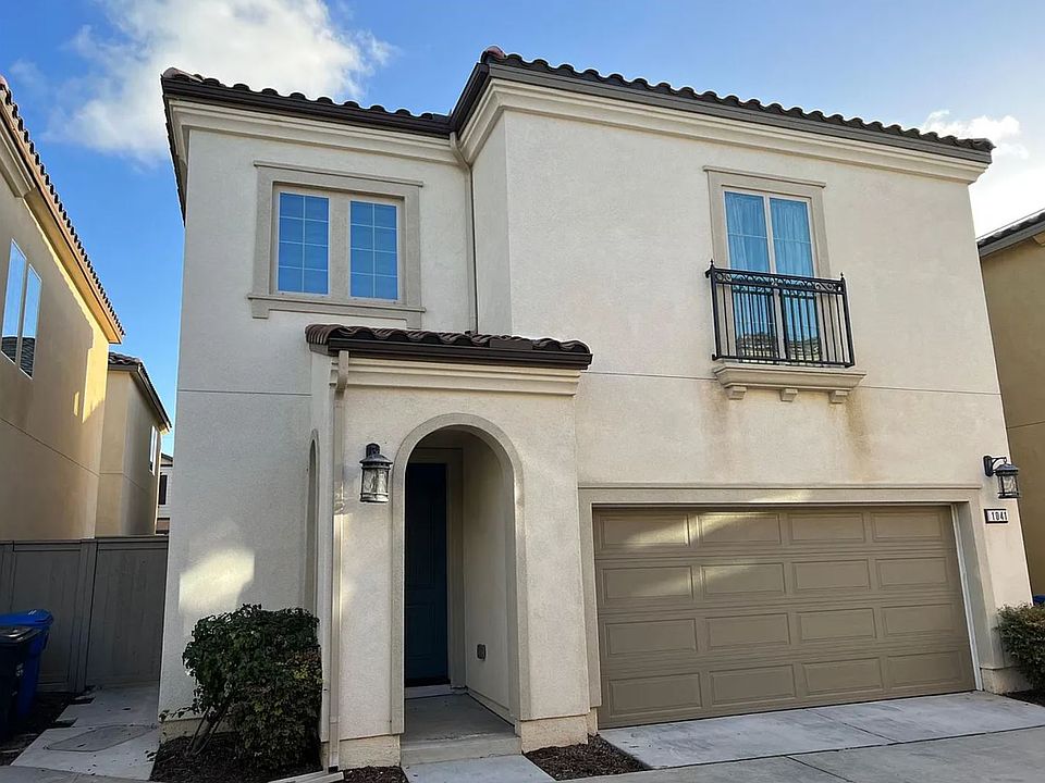 1st image of 1041 Sea Glass Way