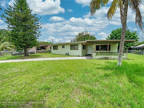 3rd image of 18730 NW 11th Pl