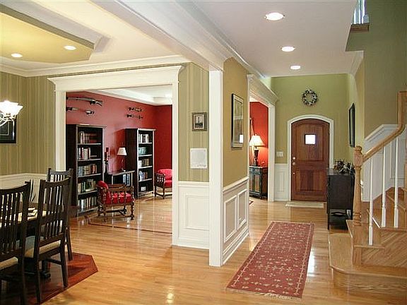 Beautiful Crowns and Panelling