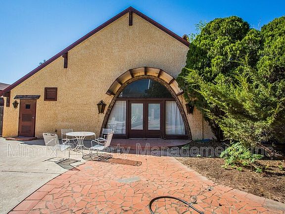 3rd image of 1904 N Midland Dr #15