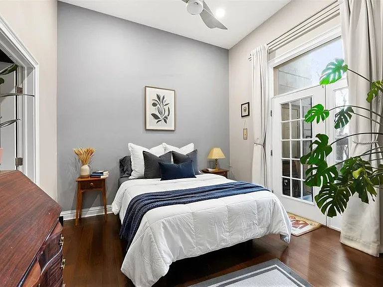 15 Warren St #115 — Photo 6