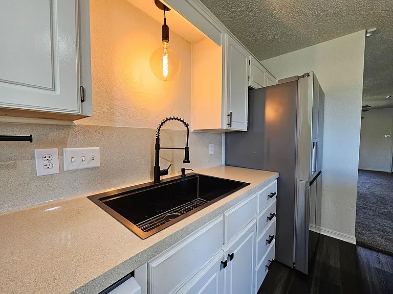 3011 Tom Lockett Dr — Photo 4