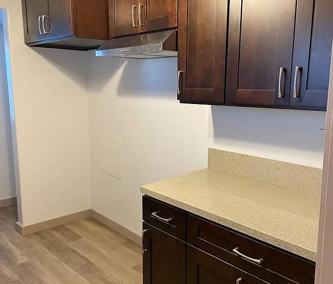 555 E Dayman St #559 — Photo 2