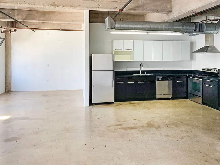 McClintock Warehouse Lofts — Photo 12