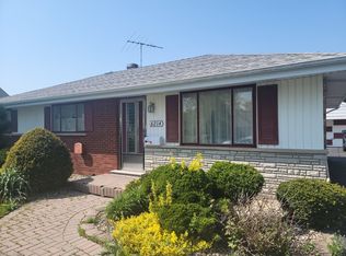 6214 W 83rd Pl, Burbank, IL