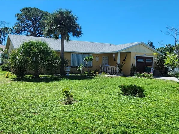 2049 Arkansas Ave, Grove City, FL 34224