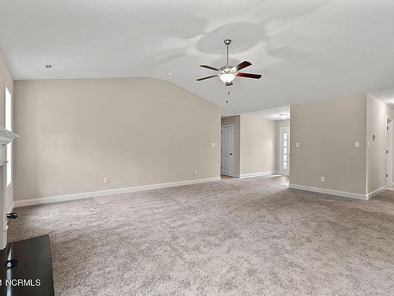5th image of 309 Lonesome Dove Ct