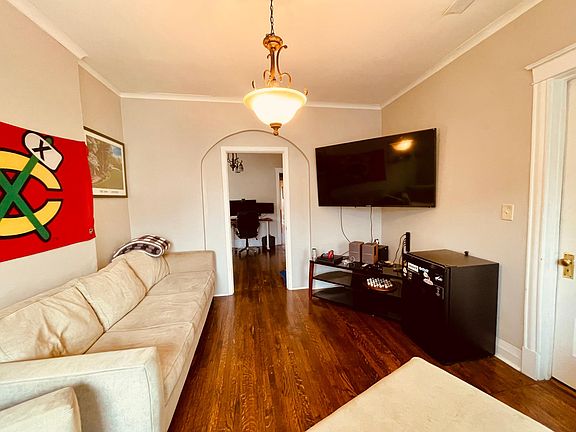 5th image of 2245 N Sawyer Ave #2