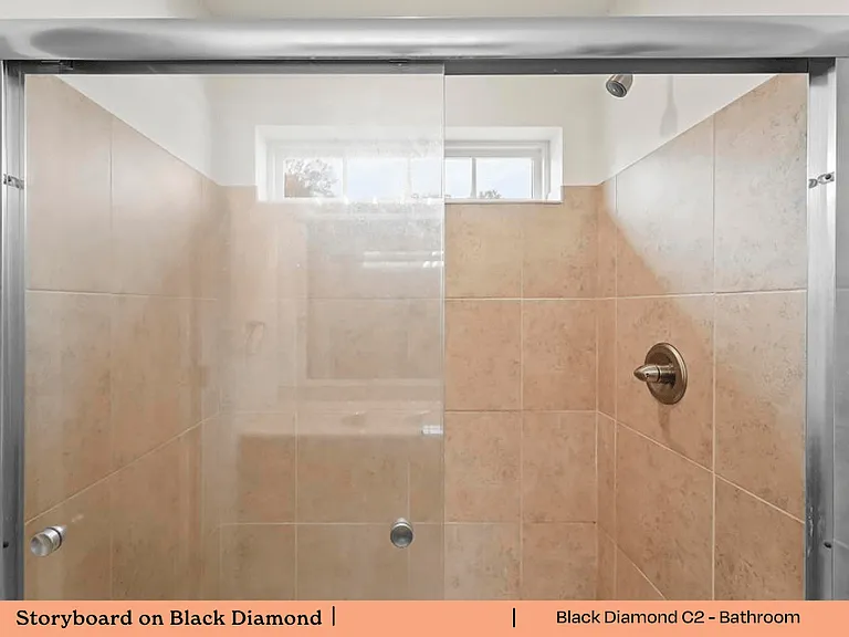 Storyboard on Black Diamond — Photo 33