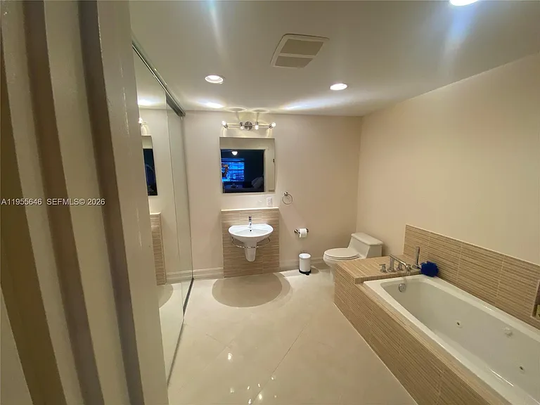 6471 Bay Club Dr #2 — Photo 13
