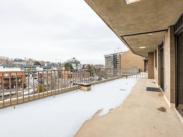 245 N Vine St #803 — Photo 19