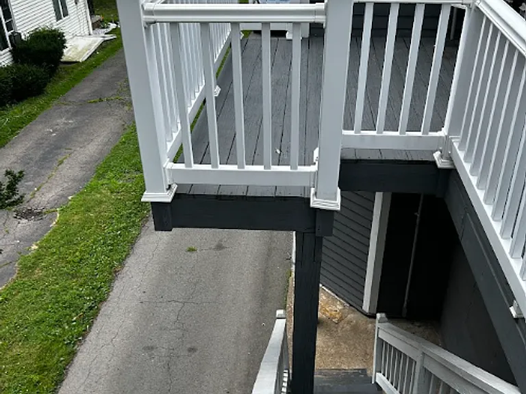 1638 Sanderson Ave — Photo 56