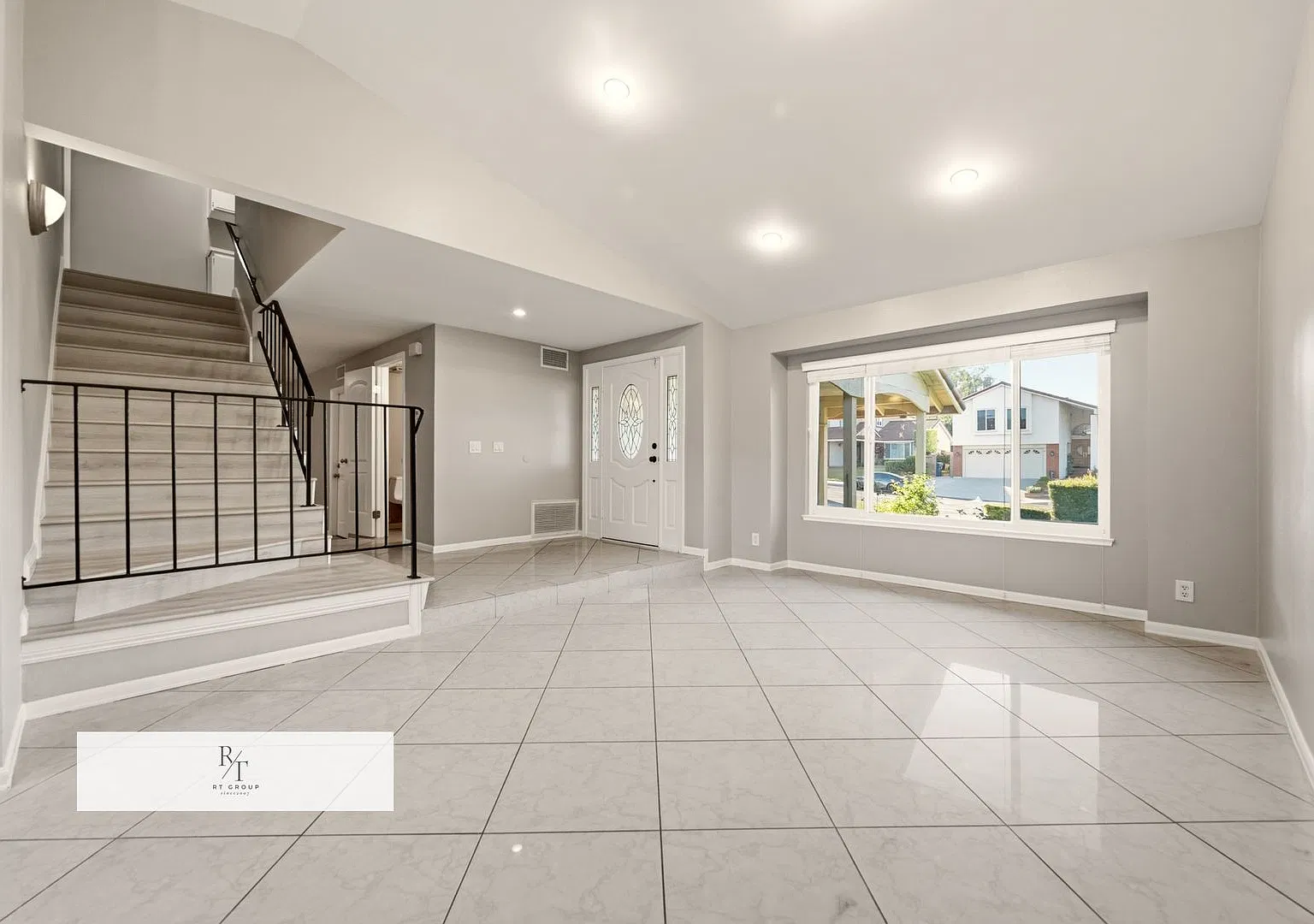 Remodeled 4-Bedroom Home with Golf Course & Mountain Views in Walnut ! — Photo 1
