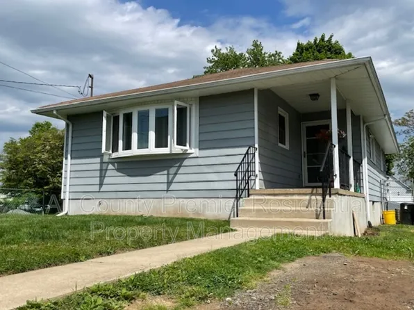130 Hazel Ave, Ewing, NJ 08638